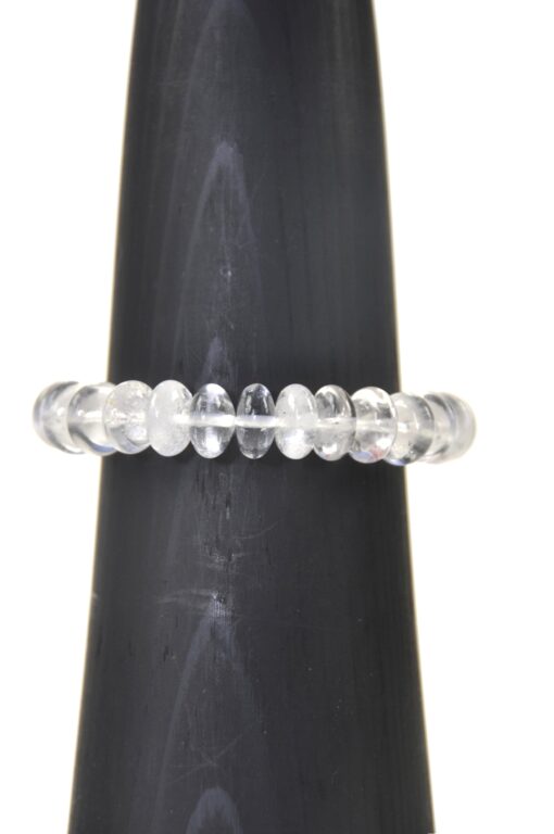 Armbånd i kvarts med knotter