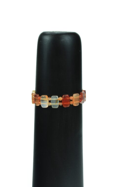 Karneol puter 4mm